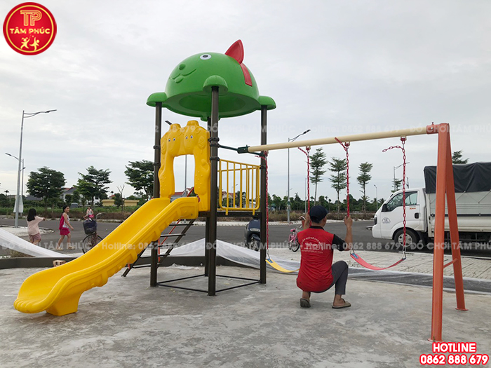 Bộ cầu trượt liên hoàn ngoài trời 1 khối kèm xích đu SC1-002