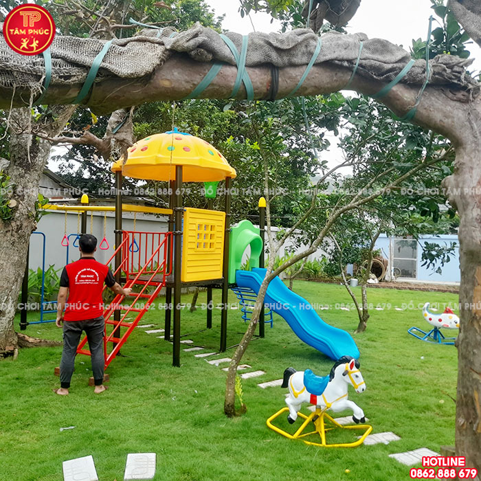 Cầu trượt liên hoàn ngoài trời 2 khối kèm xà đu tay SC1-027