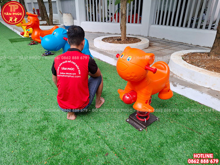 Thú nhún lò xo ngoài trời con Hổ nhập khẩu SC2-014