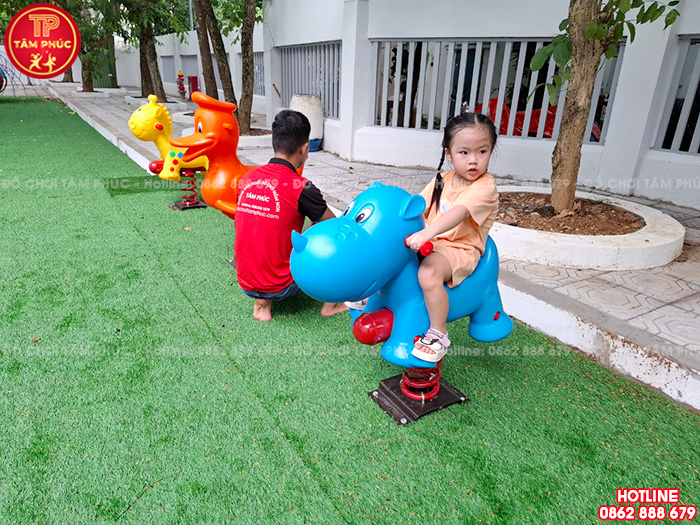 Thú nhún lò xo cho bé con Tê Giác nhập khẩu SC2-016