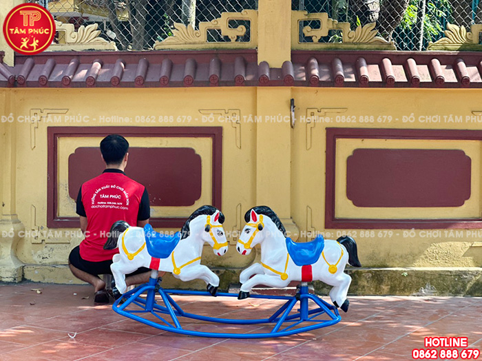 Bập bênh đế cong sắt đôi con Ngựa cho bé SC3-010