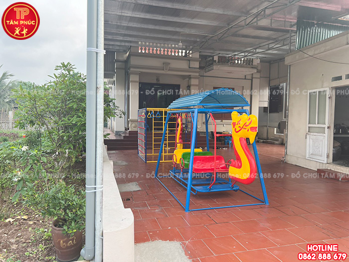 Xích đu thuyền rồng sàn lắc cho bé ngoài trời SC4-003