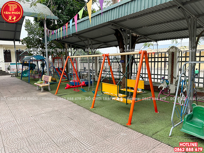 Xích đu cho bé 4 ghế 8 chỗ ngồi ngoài trời đẹp SC4-008