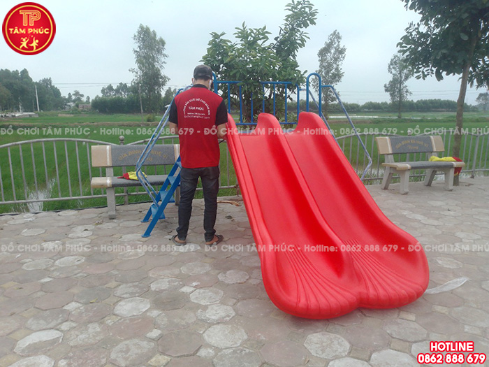 Cầu trượt ngoài trời cho bé máng đơ nhựa nhập khẩu SC5-004