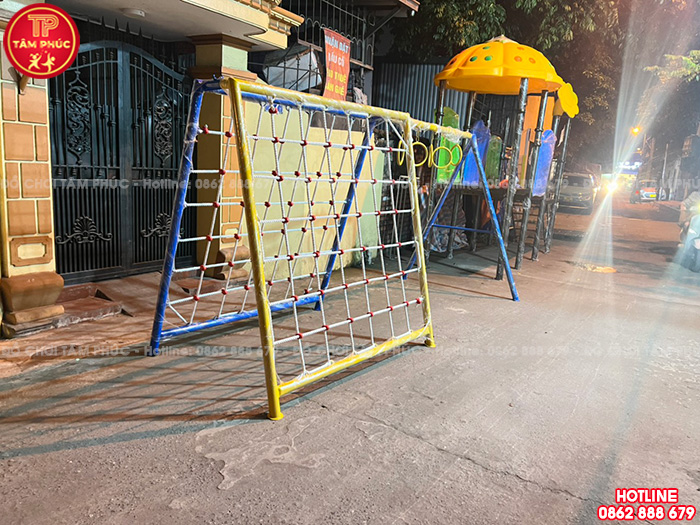 Thang leo dây kèm xà đu tay cho bé khung chữ A SC7-006