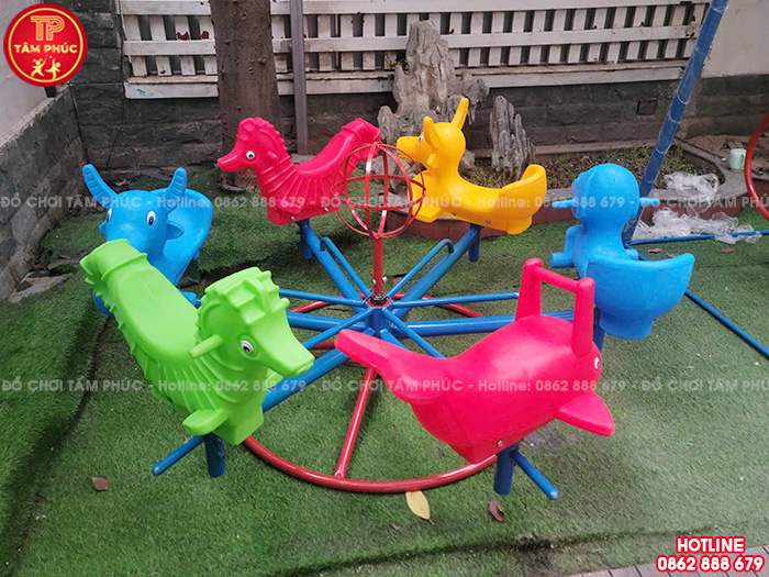 Đu quay cho bé mầm non 4, 6, 8 con giống nhựa nhập khẩu SC8-004