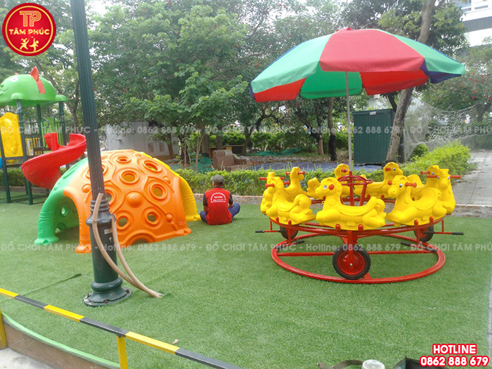 Đu quay đạp chân cho bé con Ngựa 9 chỗ ngồi SC8-007