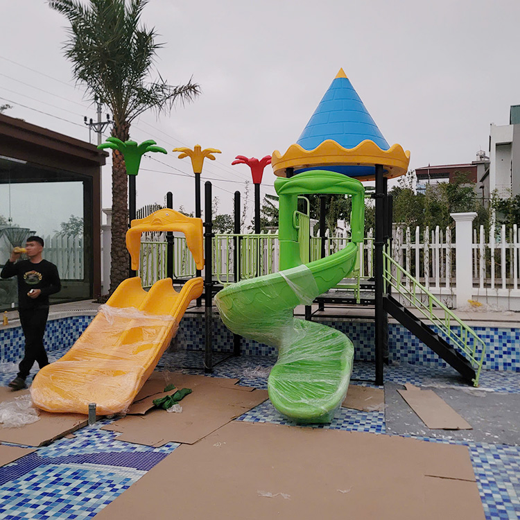 Cầu trượt liên hoàn trẻ em cho bể bơi mái lâu đài SC9-016