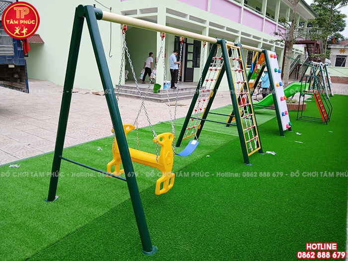 Lắp đặt sân chơi trẻ em ngoài trời cho trường mầm non tại Hòa Bình