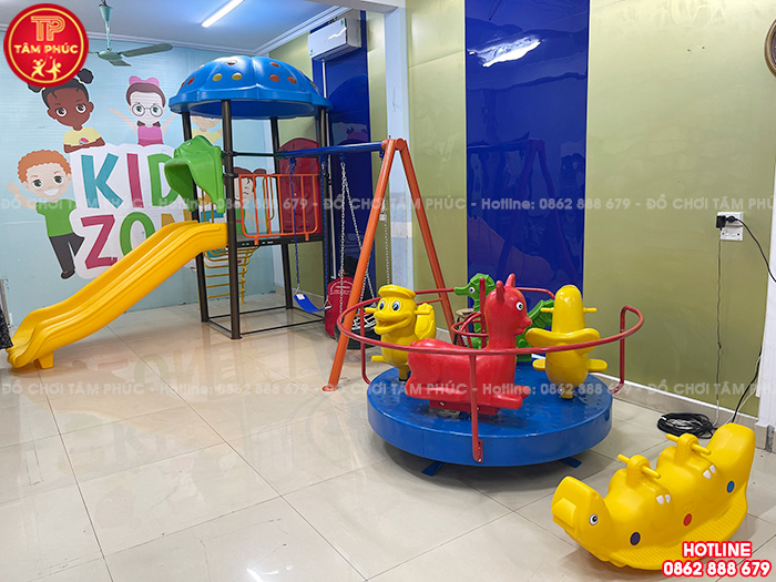 Lắp đặt đồ chơi trẻ em cho trường mầm non tư thục tại Hà Nội