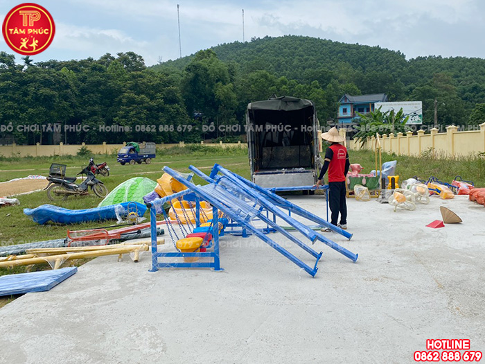 Công trình lắp đặt sân chơi trẻ em ngoài trời cho nhà văn hoá tại Hoà Bình
